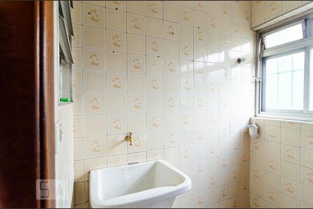 Casa à venda com 280m², 3 quartos e 2 vagasLavanderia