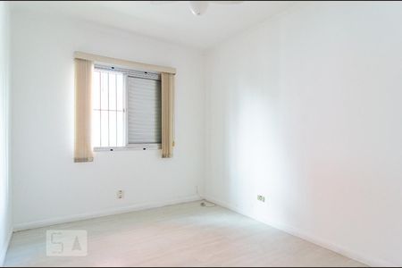 Casa à venda com 280m², 3 quartos e 2 vagasQuarto 2