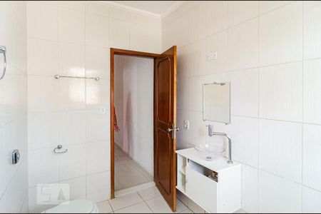 Casa à venda com 280m², 3 quartos e 2 vagasBanheiro Social