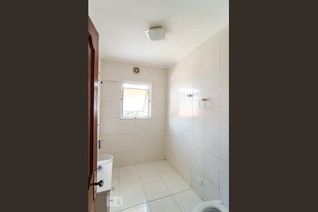 Casa à venda com 280m², 3 quartos e 2 vagasBanheiro Social