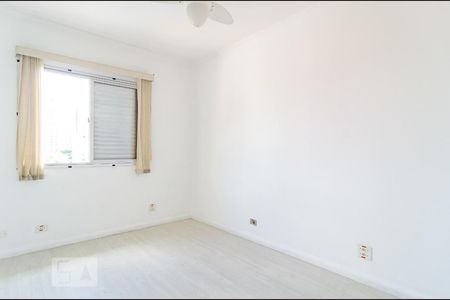 Casa à venda com 280m², 3 quartos e 2 vagasQuarto 3