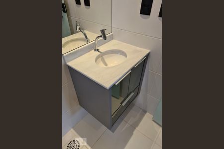 Studio para alugar com 52m², 1 quarto e 1 vagaDetalhe Banheiro