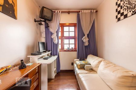 Casa à venda com 400m², 4 quartos e 6 vagas Casa à venda com 400m², 4 quartos e 6 vagasQuarto