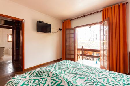 Casa à venda com 400m², 4 quartos e 6 vagas Casa à venda com 400m², 4 quartos e 6 vagasSuíte 1