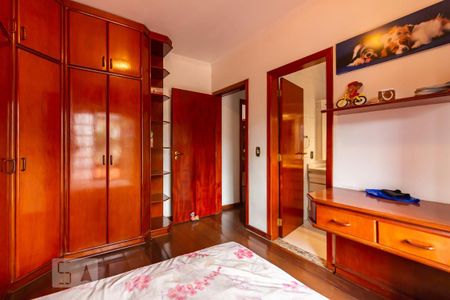 Casa à venda com 400m², 4 quartos e 6 vagas Casa à venda com 400m², 4 quartos e 6 vagasSuíte 3