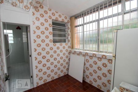 Apartamento para alugar com 120m², 3 quartos e sem vaga Apartamento para alugar com 120m², 3 quartos e sem vagaÁrea de Serviço