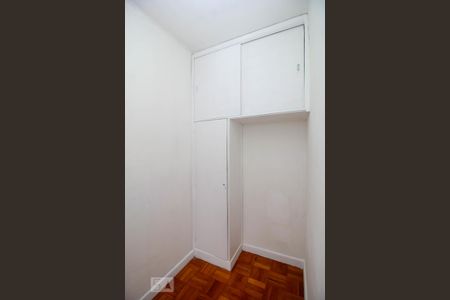 Apartamento para alugar com 120m², 3 quartos e sem vaga Apartamento para alugar com 120m², 3 quartos e sem vagaQuarto de Serviço