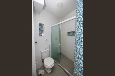 Apartamento para alugar com 120m², 3 quartos e sem vaga Apartamento para alugar com 120m², 3 quartos e sem vagaBanheiro Social