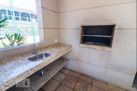 Apartamento para alugar com 60m², 2 quartos e 1 vagaÁrea comum - Churrasqueira