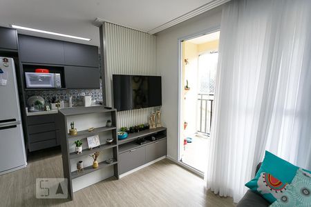Sala de apartamento para alugar com 2 quartos, 56m² em Parque Assunção, Taboão da Serra