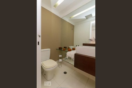 Lavabo de apartamento para alugar com 4 quartos, 163m² em Paraíso, São Paulo