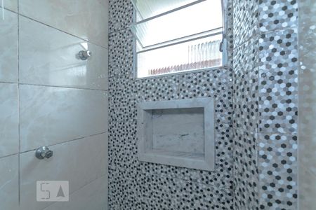 Apartamento para alugar com 100m², 2 quartos e 2 vagas Apartamento para alugar com 100m², 2 quartos e 2 vagasBanheiro