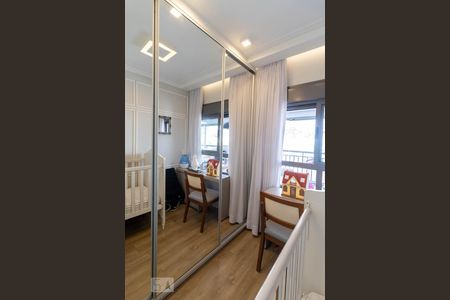 Quarto de apartamento à venda com 2 quartos, 70m² em Jardim Vera Cruz, São Paulo