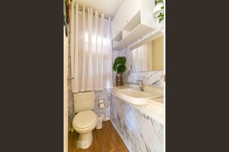 Casa à venda com 73m², 2 quartos e 1 vagaLavabo