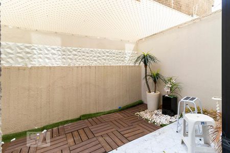 Casa à venda com 73m², 2 quartos e 1 vagaQuintal