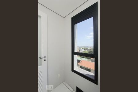 AREA DE SERVIÇO de apartamento para alugar com 2 quartos, 97m² em Cristo Redentor, Porto Alegre