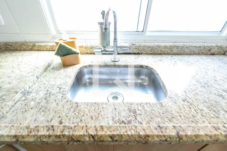 Apartamento à venda com 42m², 2 quartos e 1 vaga Apartamento à venda com 42m², 2 quartos e 1 vagaCozinha e Área de Serviço