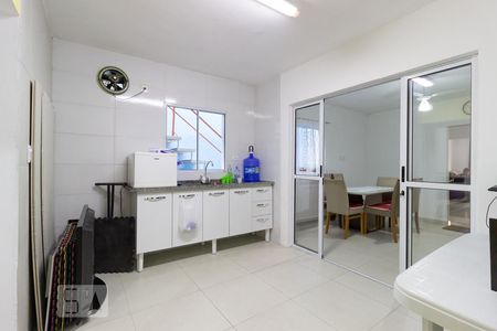 Casa à venda com 240m², 6 quartos e 1 vaga Casa à venda com 240m², 6 quartos e 1 vagaCozinha 1