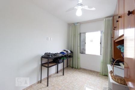 Casa à venda com 240m², 6 quartos e 1 vaga Casa à venda com 240m², 6 quartos e 1 vagaQuarto 1