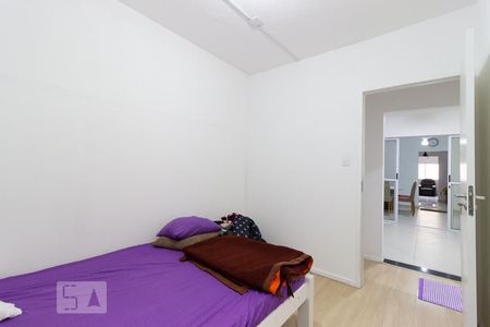 Casa à venda com 240m², 6 quartos e 1 vaga Casa à venda com 240m², 6 quartos e 1 vagaQuarto 3