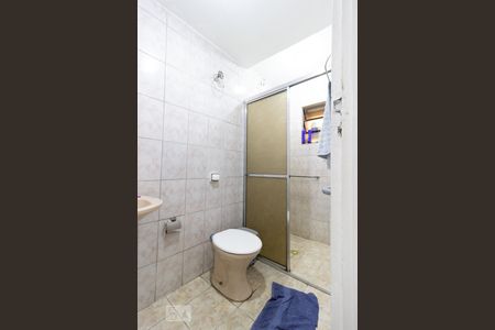 Casa à venda com 240m², 6 quartos e 1 vaga Casa à venda com 240m², 6 quartos e 1 vagaBanheiro 2