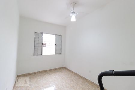 Casa à venda com 240m², 6 quartos e 1 vaga Casa à venda com 240m², 6 quartos e 1 vagaQuarto 2