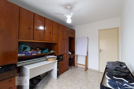 Casa à venda com 240m², 6 quartos e 1 vaga Casa à venda com 240m², 6 quartos e 1 vagaQuarto 1