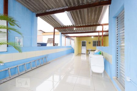 Casa à venda com 240m², 6 quartos e 1 vaga Casa à venda com 240m², 6 quartos e 1 vagaÁrea de serviço 2