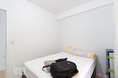 Casa à venda com 240m², 6 quartos e 1 vaga Casa à venda com 240m², 6 quartos e 1 vagaQuarto 4