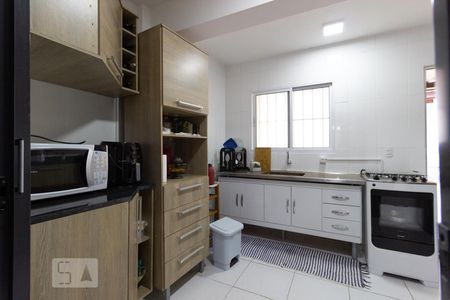 Casa à venda com 240m², 6 quartos e 1 vaga Casa à venda com 240m², 6 quartos e 1 vagaCozinha 2