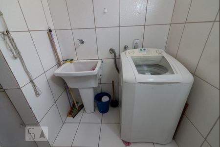Apartamento para alugar com 80m², 2 quartos e 1 vagaBanheiro Social