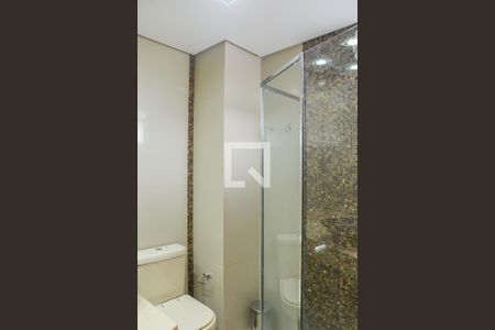 Apartamento para alugar com 76m², 2 quartos e 2 vagas Apartamento para alugar com 76m², 2 quartos e 2 vagasBanheiro da Suíte