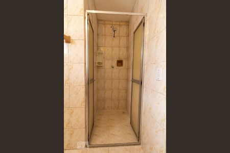 Casa para alugar com 160m², 2 quartos e 2 vagasBanheiro