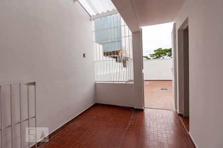 Casa para alugar com 160m², 2 quartos e 2 vagasQuintal