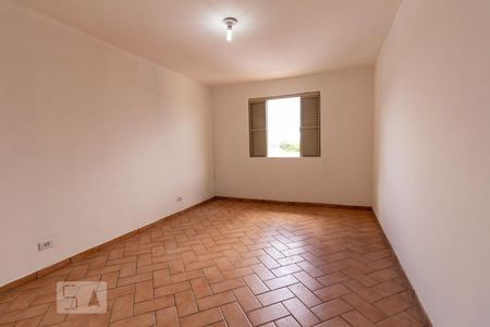 Casa para alugar com 160m², 2 quartos e 2 vagasQuarto 2