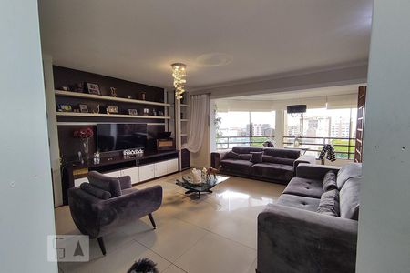 Sala de apartamento para alugar com 3 quartos, 470m² em Centro, Canoas