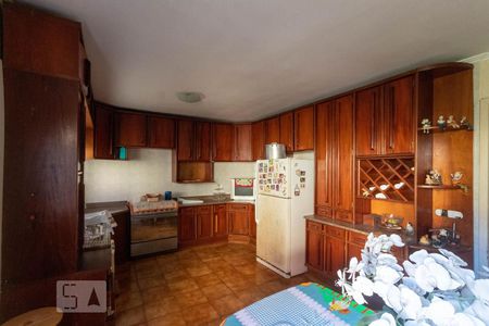 Casa à venda com 430m², 8 quartos e 5 vagas Casa à venda com 430m², 8 quartos e 5 vagasCozinha 1