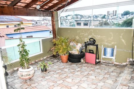 Casa para alugar com 120m², 3 quartos e 2 vagas Casa para alugar com 120m², 3 quartos e 2 vagasvaranda