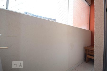 Sacada de apartamento à venda com 2 quartos, 64m² em Jaguaribe, Osasco