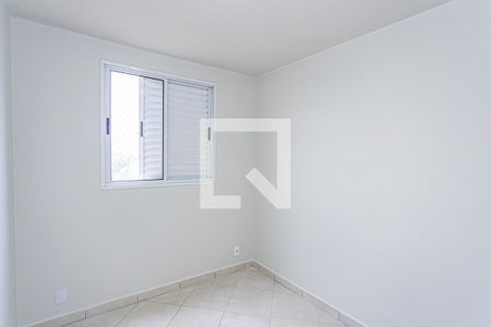 Quarto 2 de apartamento para alugar com 2 quartos, 45m² em Jardim Íris, São Paulo