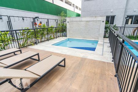 Studio para alugar com 27m², 1 quarto e sem vagaÁrea comum - Piscina