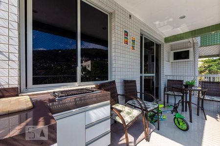 Varanda gourmet da Sala  de apartamento para alugar com 2 quartos, 84m² em Icaraí, Niterói