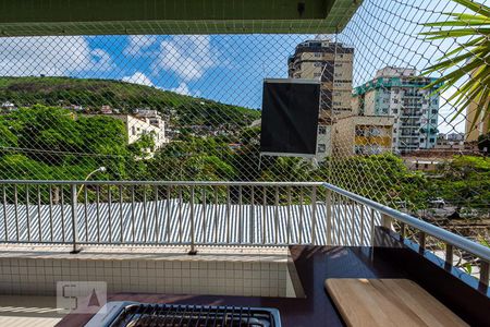 Vista da Suite  de apartamento para alugar com 2 quartos, 84m² em Icaraí, Niterói