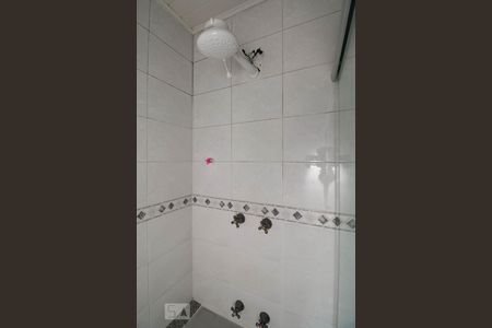 Casa à venda com 290m², 4 quartos e 2 vagasDetalhe Banheiro Suite 