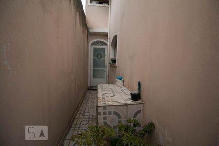 Casa à venda com 290m², 4 quartos e 2 vagasCorredor dos Fundos