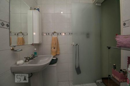 Casa à venda com 290m², 4 quartos e 2 vagasBanheiro Suite 
