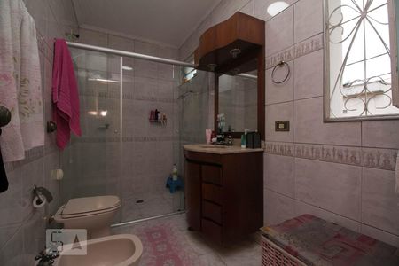 Casa à venda com 290m², 4 quartos e 2 vagasBanheiro