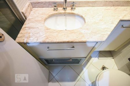 Apartamento para alugar com 50m², 1 quarto e 1 vaga Apartamento para alugar com 50m², 1 quarto e 1 vagaPia do banheiro