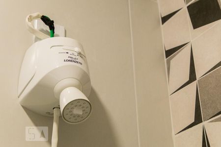 Apartamento para alugar com 20m², 1 quarto e sem vagaBanheiro - Chuveiro