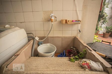 Casa à venda com 120m², 3 quartos e 2 vagasÁrea de Serviço - Torneira